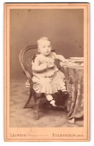 Fotografie Eulenstein, Leipzig, Tauchaer Strasse 29, Johannes Gabler als Kleinkind
