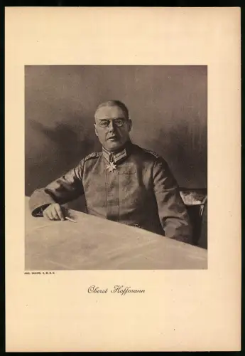 Lichtdruck Aug. Scherl, Portrait Oberst Hoffmann in Uniform mit Orden Pour le Merite, 27 x 18.5cm