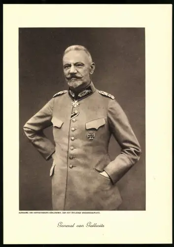 Lichtdruck Kühlewindt, z. Z. Ostfront, Portrait General von Gallwitz in Uniform m. Orden Pour le Merite & Eisernes Kreuz
