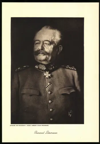 Lichtdruck E. Bieber, Hamburg, Portrait General Litzmann in Uniform mit Orden Pour le Merite, 27 x 19cm
