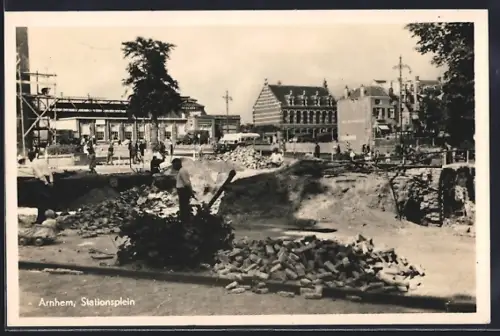 AK Arnhem, Baurabeiten auf dem Stadionsplatz