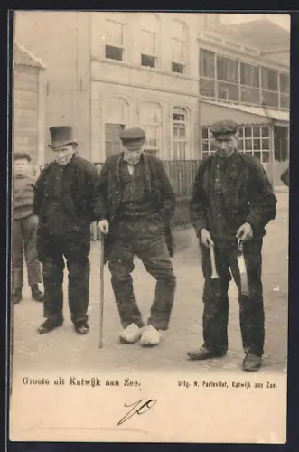 AK Katwijk aan Zee, Drei ältere Holländer auf der Strasse