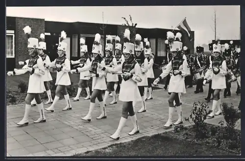 AK Ridderkerk, Majoretten peloton Harmoniever. Harpe Davids