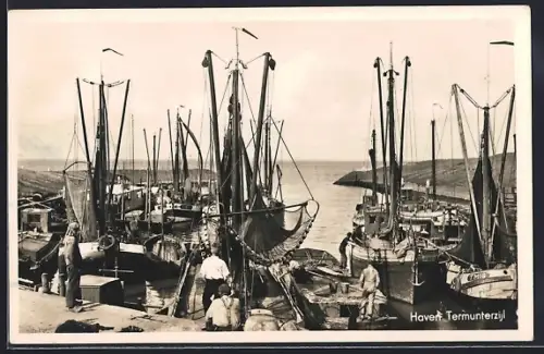 AK Termunterzijl, Haven