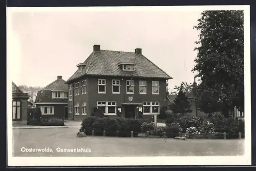 AK Oosterwolde, Gemeentehuis