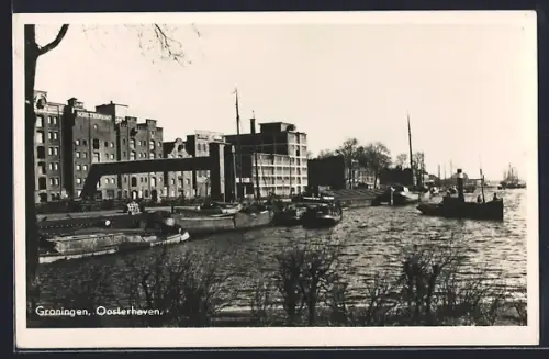 AK Groningen, Oosterhaven, Boote
