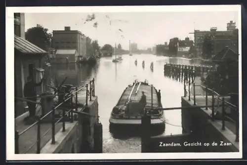 AK Zaandam, Gezicht op de Zaan