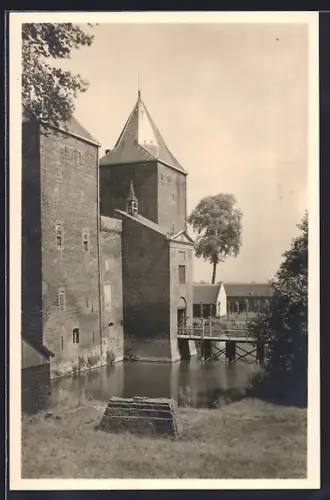 AK Gorinchem, Slot Loevestein