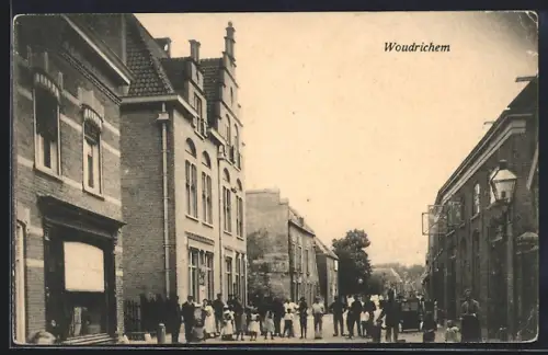AK Woudrichem, Strassenpartie im Ort