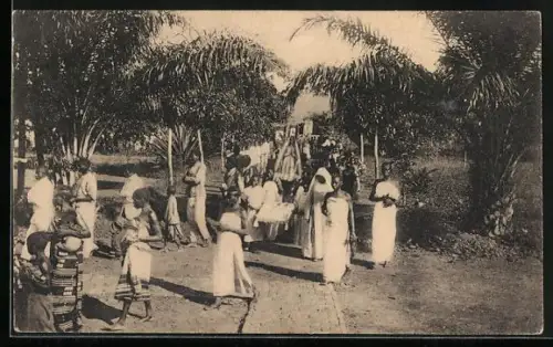 AK Amadi, Mission der Schwestern von Berlaer, Prozession