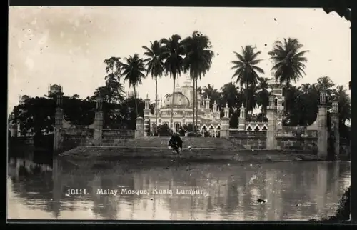 AK Kuala Lumpur, Malay Mosque