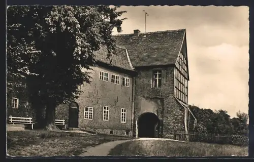 AK Penzlin /Kr. Waren, Alte Burg