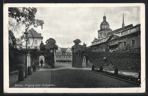 AK Dessau, Eingang zum Lustgarten