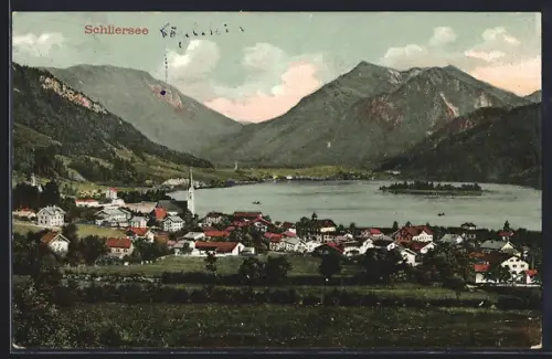 AK Schliersee, Ortsansicht mit See und Bergen
