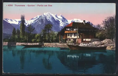 AK Gunten /Thunersee, Seepartie mit Chalet und Bergpanorama