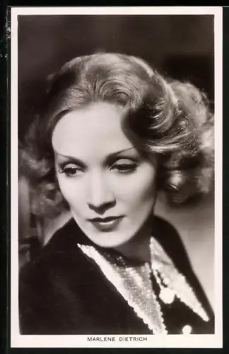 AK Schauspielerin Porträt Marlene Dietrich