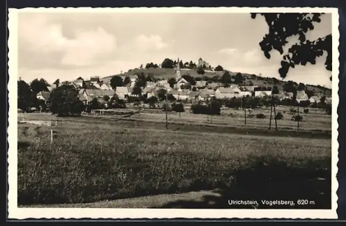 AK Ulrichstein, Ortsansicht mit Vogelsberg