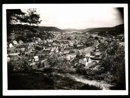 Fotografie Matheis, Rodalben, Ansicht Rodalben, Panorama mit Eisenbahnstrecke