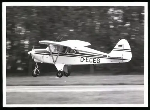Fotografie Flugzeug Piper PA-20 D-ECEG