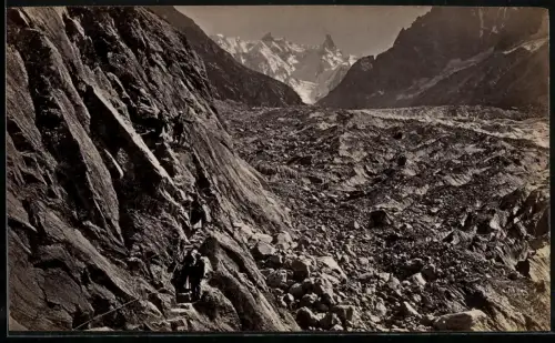 Fotografie unbekannter Fotograf, Ansicht Chamonix, Gletschermoräne des Grand Charmoz
