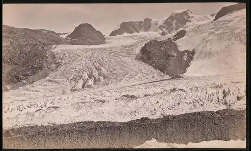 Fotografie unbekannter Fotograf, Ansicht Pontresina, Ausläufe des Diavolezza Gletscher