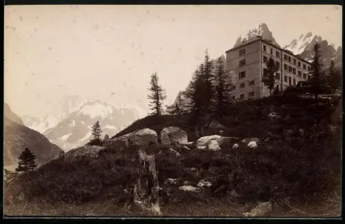 Fotografie unbekannter Fotograf, Ansicht Chamonix, Blick zum Hotel du Montanvert