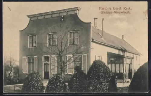 AK Giessen-Nieuwkerk, Pastorie Geref. Kerk