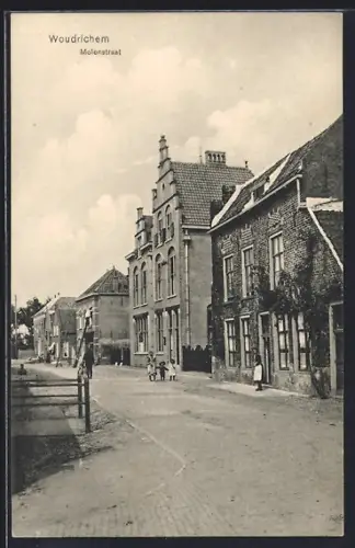 AK Woudrichem, Molenstraat