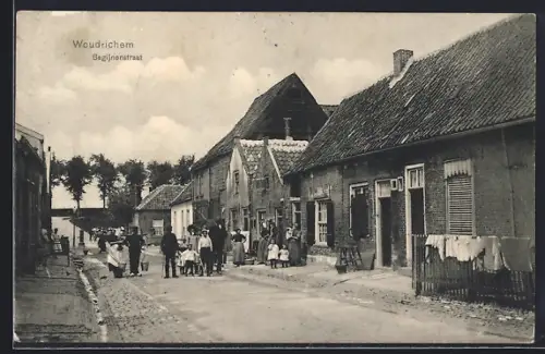 AK Woudrichem, Bagijnenstraat