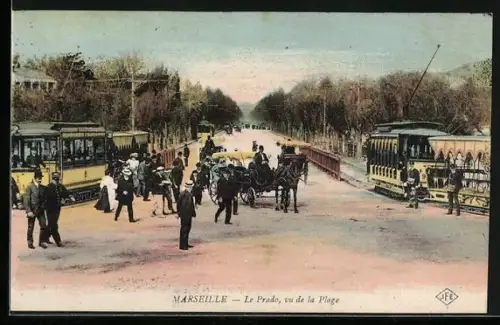 AK Marseille, le Prado, vue de la Plage et Tramways, Strassenbahnen