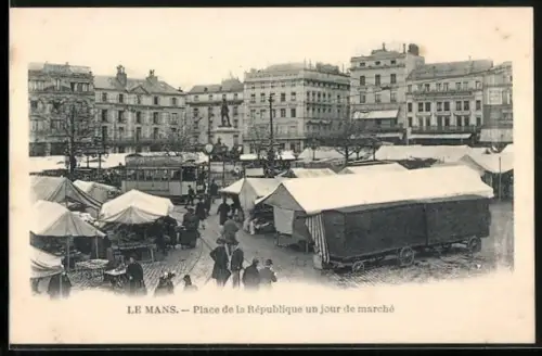 AK Le Mans, Place de la République, un jour de Marché