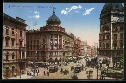 AK Budapest, Rakoczi-ut, Rakoczi-Strasse mit Strassenbahnen