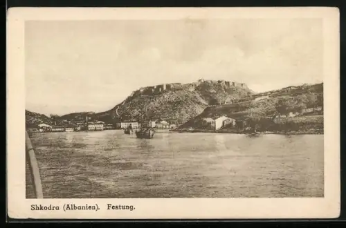 AK Shkodra, Festung mit Umgebung, Boote