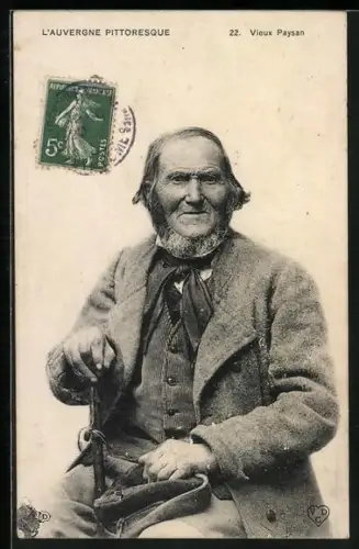 AK Auvergne, Vieux Paysan