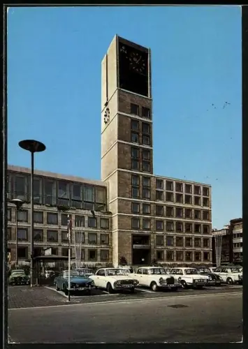 AK Stuttgart, Autos vor dem Rathaus