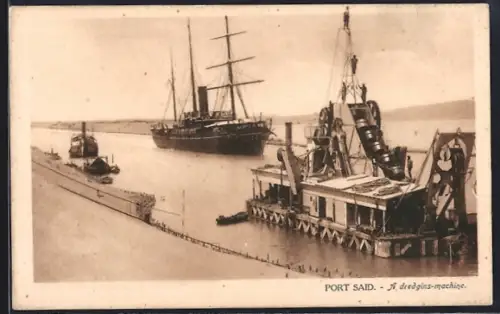 AK Port Said, A dredgins-machine, Dampfer