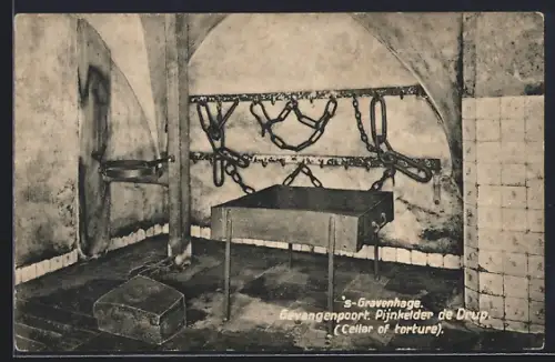 AK `s-Gravenhage, Gevangenpoort, Pijnkelder de Drup, Jura