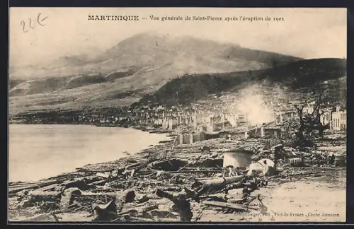 AK Saint-Pierre, Vue générale après l`éruption de 1902, Erdbeben