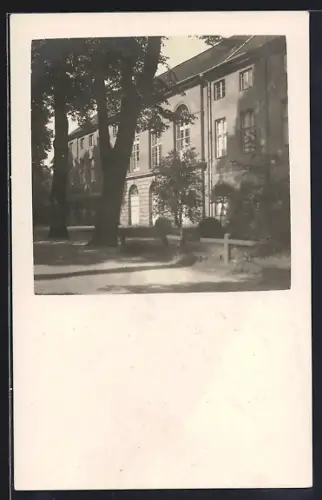 Foto-AK Berlin-Niederschönhausen, Schloss mit Anlagen