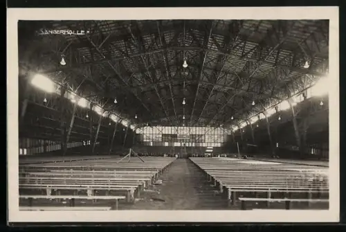 AK Wien, Sitzbänke in der Sängerhalle
