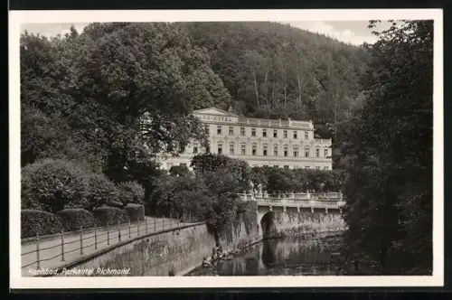 AK Karlsbad, Uferpartie am Parkhotel Richmond