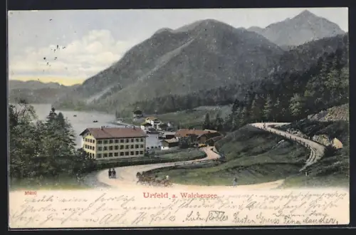 AK Urfeld a. Walchensee, Ortsansicht mit Bergpanorama