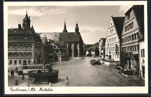AK Feuchtwangen /Mfr., Marktplatz