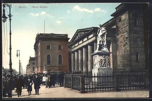 AK Berlin, Neue Wache, Denkmal, Strassenansicht