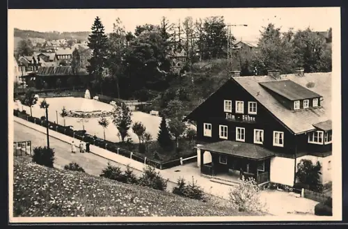 AK Schmiedefeld a. Rstg., Film-Bühne, Georg-Schumann-Platz
