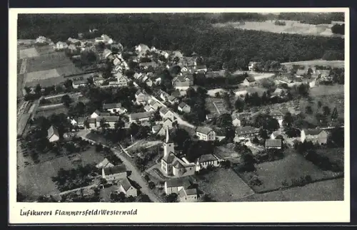 AK Flammersfeld /Westerwald, Ortsansicht, Kirche