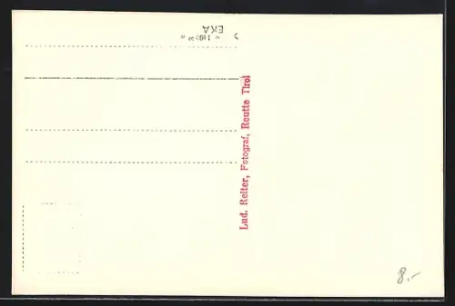 AK Reutte in Tirol, Strassenpartie mit Kirche