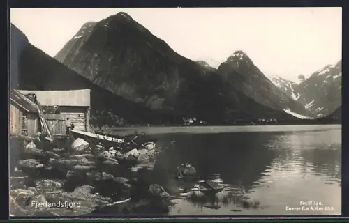 AK Fjaerlandsfjord, Haus am Fjord