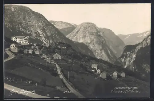 AK Stalheim, Hotel mit einzelnen Häusern