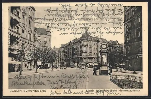 AK Berlin-Schöneberg, Martin Lutherstrasse Ecke Hohenstaufenstrasse mit Drogerie und Strassenbahn